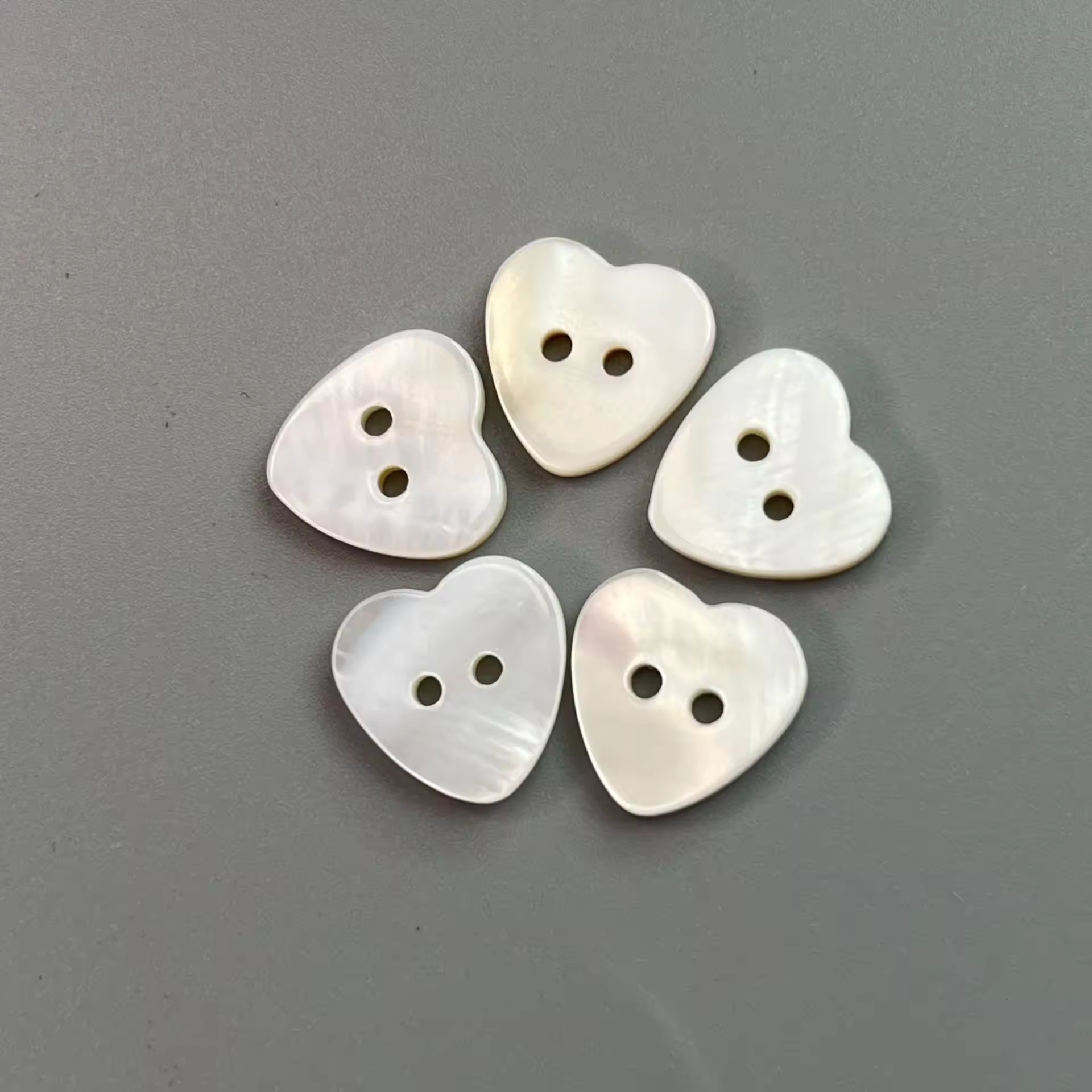 2 Hole Shell Button -2.jpg