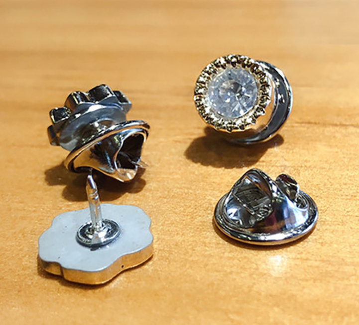 Rhinestone Brooch Pins-2.jpg