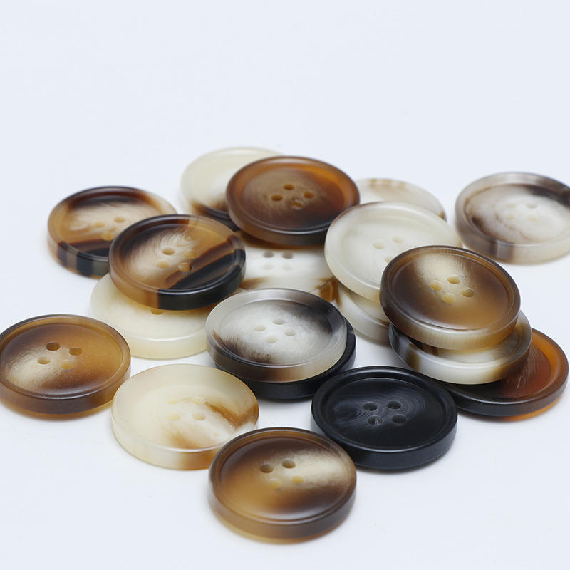 Plastic Coat Buttons-2.jpg