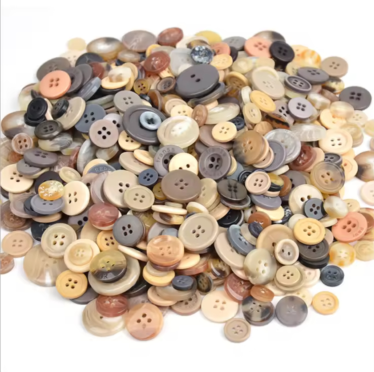 Resin Sewing Buttons -1.jpg