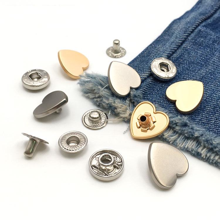 Heart-shaped metal four-button snap fastener 2.jpg