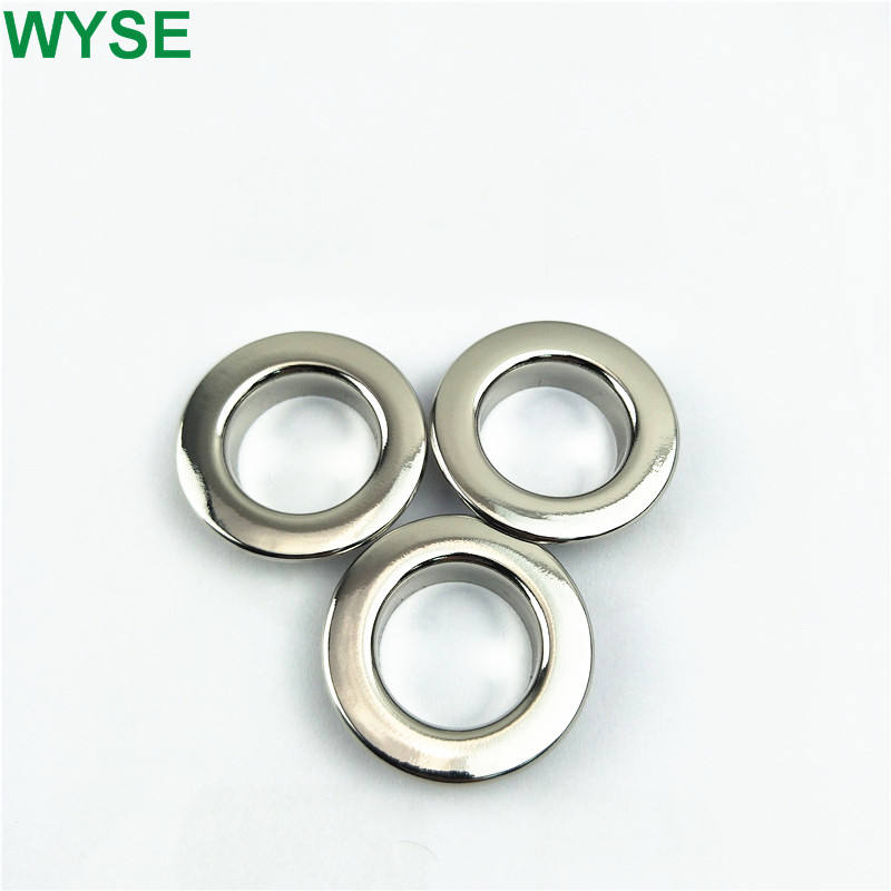 Grommets Eyelets 3.jpg