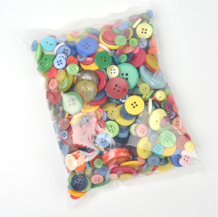Resin Sewing Buttons -2.jpg